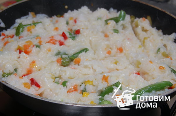 Курица, фаршированная рисом и овощами фото к рецепту 4