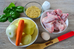 Куриный суп с вермишелью и яйцом - фото шаг 1