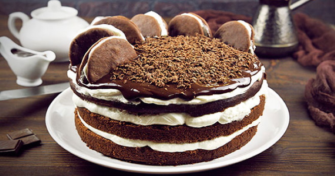 Пышный и простой шоколадный бисквит для торта - удачные рецепты мягких коржей