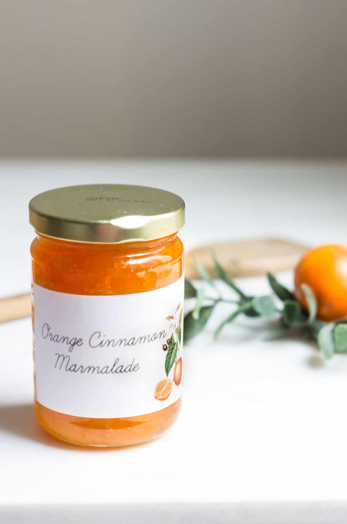 Orange Marmalade Recipe in a jar image: A foolproof recipe to get perfectly sweet, bitter-free marmalade! Recipe via MonPetitFour.com